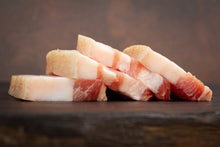Indlæs billede til gallerivisning Stegeflæsk i skiver, Økologisk sortbroget