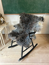 Indlæs billede til gallerivisning Lammeskind, Måtteskind 106x80 cm. Grå nr.2